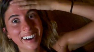 She told them "you sound like cackling hens" but it takes one to know one! 🐓 | Cheezburger