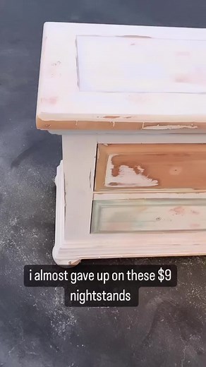 I almost gave up on these previously painted nightstands 😩 . This is why I don’t work on previously painted furniture. The drips and brush stroke we so bad 😭Painted#jcvintagefurniture #woodenfurniture #woodworking #upcycledfurniture #paintedfurniture #upcycledfurniture #losangeles #sandiego #ontariocalifornia #furnituremakeover #furnitureartist #diyhomedecor #diy | jcvintagefurniture