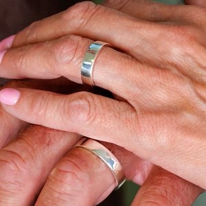 An elderly couple made engagement rings by themselves! | 5-Minute Crafts Play