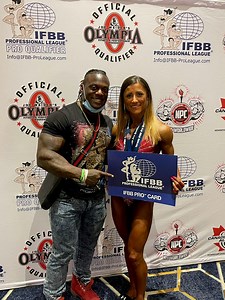 Nova Scotian bodybuilder earns pro card in Toronto
