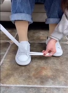 43K views · 76 reactions | Hacks For Tying Your Shoe Laces | Pretty Cool | Facebook