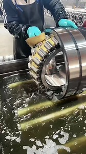 2.4K views · 12 reactions | Give the bearings a bath after installation. Bearing maintenance, please contact me for more details on crusher maintenance. More details please add WhatsApp +86 182 3854 3716 | BTMA Mining Machine | Facebook
