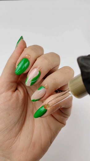 It's always satisfying to watch a perfectly applied color Gel manicure from BIOGEL!  @nailsbytaniab BIOGEL #304 VERDE #nailsoftheday #nailart #naildesign #nailsofinstagram #biosculpturecyprus #bio #biosculpture #biosculpturegel #biosculpturegreece #veganbeauty #vegannails | Bio Sculpture Cyprus | Facebook