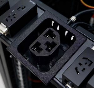 [Hot Item] Industrial Electrical AC IEC C39 Power Plug Inlet Outlet Socket for PDU