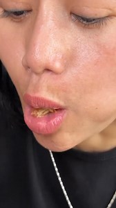 Kangen Batam Langsung Makan Gong - Gong Dan Kerapu Segar Asam Pedas di Gading Serpong!! Nenek lincah di nyatakan sehat dan sembuh 100% oleh hasil cek darah dalam dan luar negeri, hari ini langsung awur - awur emplok lagi buat kalian dengan menu spesial khas dari Batam @batamseafoodperanakan ✅ Seafoodnya segar, Gong - Gongnya harus banget di cobain, kalau kangennya dengan kuliner Batam sudah nggak bisa dibendung, serbu saja @batamseafoodperanakan Farida Nurhan😘 | Farida Nurhan