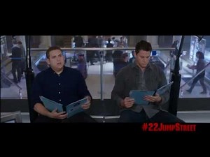 22 JUMP STREET Film Clip "Going To College"