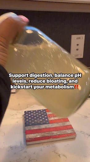 Apple cider vinegar water a pinch of baking sodaCleanse. Balance. Glow #ACVDrink #GutHealth🧘🏽‍♀️ | Harrington She She