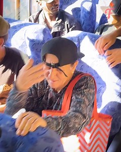 Elderly woman defends on bus (For entertainment purposes only. Consult professionals if guidance on activities is presented. No brand affiliation is implied if any are shown. If inspired by true events, creative adaptations may be included. Content may include public footage.) | Fabiosa Fitness