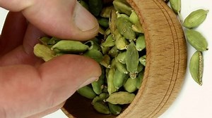 Chef Taking Dry Cardamom Seeds Wooden Stock Footage Video (100% Royalty-free) 1097830259 | Shutterstock