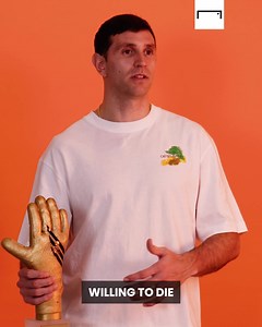 Emi Martinez reacts to greatest save in World Cup history 🔥 | GOAL