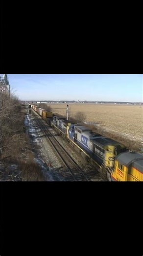 Classic CSX on Garret Sub at Milford, IN Dec, 2003