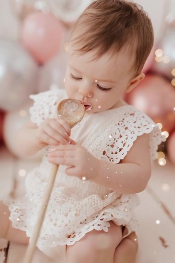 If you plan on choosing a Latina girl name to carry on your Hispanic heritage, the decision-making process can be even more stressful! #baby #babies #babygirl #name #babynames #babynamesideas #mother #foryoupage #fbreels #viralreels | B FAM