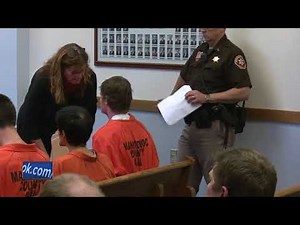 18-year-old charged with allegedly trying to kill ex-girlfriend in Manitowoc