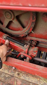 Well I got the Baler working, managed to make a few bales with it but I needed to add bearing caps to the feeders first. Was a fairly simple fix, I love how everything seems to be straightforward, I love mechanical stuff, you can see what's wrong and fix it. #modernhomestead #diy #newholland #baler #hay | Modern Homestead | Facebook