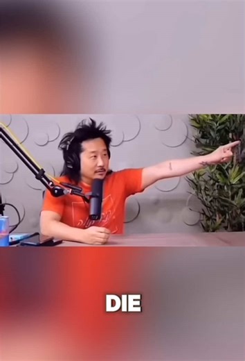 One cacti 😆🌵 #badfriendspodcast #bobbylee #podcastclipsviral #podcaster #podcastclipss #badfriends #badfriendspod #podcasts #fyp