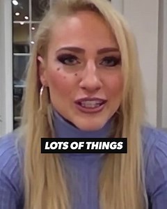 🗣 “I want to punch people” We caught up with Ebanie “The Blonde Bomber” Bridges ahead of the BIGGEST Aussie female boxing fight of all time! Don’t miss it, LIVE and FREE, on Kayo Freebies on December 11. | Kayo Sports