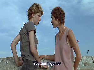 Trop (peu) d'amour (1998) 1/2