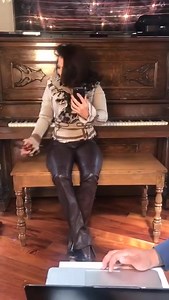 La cantante mexicana Alejandra Guzmán fue criticada por su físico | Multimedia Chicago