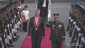 2.3K views · 26 reactions | WATCH | Arrival of Singapore Prime Minister Lee Hsien Loong in Manila to attend 30th ASEAN Summit #ASEAN2017 | The Manila Journo | Facebook