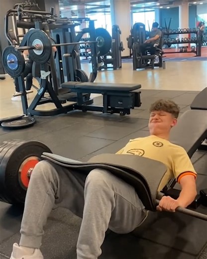 She is offically the strongest in the room... 💪 | SPORTbible