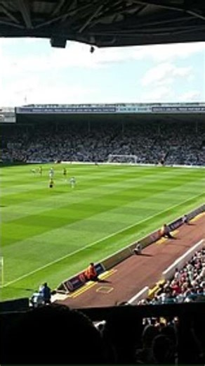 Make sure you kick Chelsea's asses today, Leeds United, we are Leeds United!!!