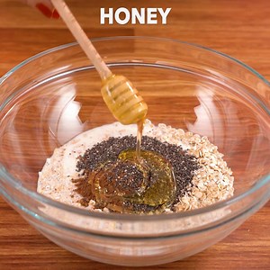 14K views · 57 reactions | Delicious and healthy oatmeal recipes 襤 | MetDaan Cakes | Facebook