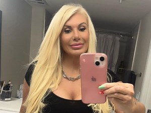 'Manhattan Madam' Kristin Davis doing presidential campaign PR work for RFK Jr.