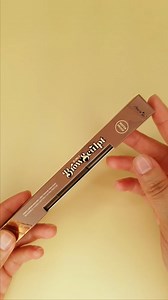 Prepárate para que tus cejas sean las mejores 🤎 usando nuestra mascara 2 en 1 #BrowSculpt ¡Lápiz y gel con color! 💫 ✔️ Lápiz retráctil de doble extremo con una punta en forma de triángulo y gel de cejas con color para que le des la forma que más deseas 🛒 Corre con tu distribuidor autorizado más cercano: www.amorus.com.mx/distribuidores 🛍 También puedes realizar tus compras en nuestro sitio web: www.amorus.com.mx 🚛 Envío GRATIS en compras mayores a $1,000 pesos | Amor Us México