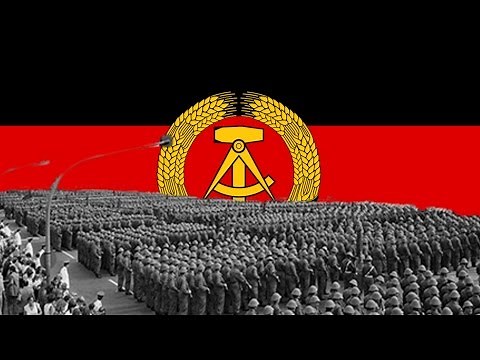Paradermarsch der Nationalen Volksarmee! Military March of the National People's Army!