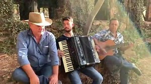 111K views · 319 reactions | Recordando Grandes Sucessos Nilson e Nelson e Gustavo Neves - Couro de Boi | Divulga Bandinhas | Facebook