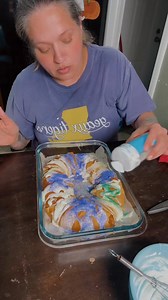 Easy strawberry cream cheese king cake :) #NewOrleans #Nola #MardiGras #KingCake | Louisiana Girls