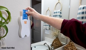 Contact Lens Dispenser Contact Lens Storage 25 Daily Contact Lens Container Contact Lens Storage Box - Etsy