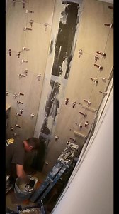 Mosaic waterfall feature 🤩🤩🔥🔥 #diy #tile #bathoomremodel #homeimprovement #bathroomremodelingteacher | Bathroom Remodeling Teacher