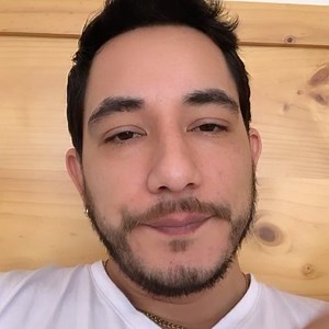 1K views · 29 reactions | Chiste de que se viene hoy??? 1) Religión 2) Colorado 3) Bebitas 4) Jaimito . . Cual se viene??? #chistes #humor #risas #chistesmalos #elshowdelchiste | SoyGianotti | Facebook