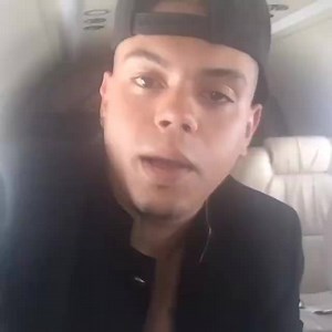 Landing in comic con | Evan Ross