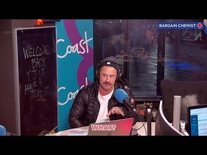 Changing room etiquette: Is it okay to get fully naked?