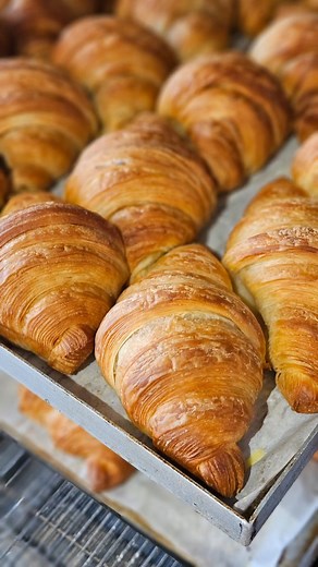 Did you know our sourdough croissants are made from scratch every day? Thanks to our bakers, like George, who have amazing hands-on skills.🥐☕💖 Available at both E17 and E5, you can really taste the difference, as we only use quality ingredients, nothing nasty Are you craving for one? . . . #TodayBread #Supportlocal #bakerye17 #EastLondon #clapton #eastlondon #croissant | TODAY BREAD