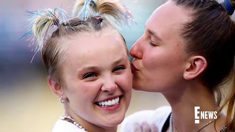 JoJo Siwa Gets Her Hair Chopped Off by Girlfriend Avery Cyrus