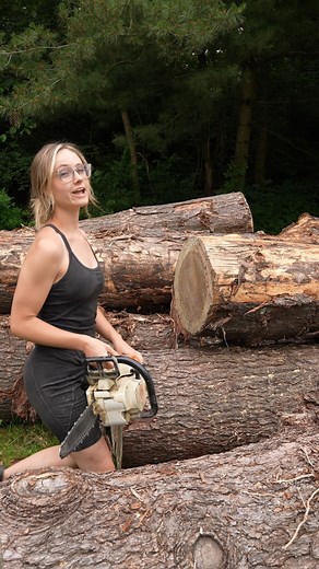 Chainsaw Jenna Carving of the Month😎 Each month Chainsaw Jenna will carve a work of art from a log. Here is your chance to tell Jenna what you would like to see her carve in July? #pagreatoutdoors #visitpago #chainsawjenna #chainsawcarving #chainsawcarvingart #chainsawcarvingsrock | PA Great Outdoors Visitors Bureau