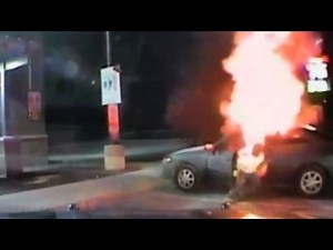 Car explosion, fire caught on camera