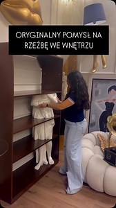 1.1K reactions · 29 shares | Jak umieścić rzeźbę na regale w swoim domu? Przykład niekonwencjonalnego rozwiązania, które wygląda bardzo atrakcyjnie we wnętrzu. Daj znać jak ci się ono podoba. . . . #rzeźba #regal #wnetrze #wnętrza #wnetrzazesmakiem #wnetrzarskieinspiracje #dom #mieszkanie #salon #gadamytv #domoweinspiracje #mieszkanie #urzadzamy #urządzamy | GaDamy_tv | Facebook