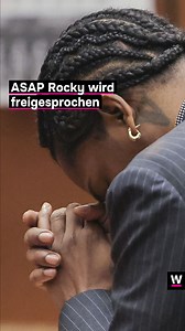 Rapper Asap Rocky freigesprochen – so ausgelassen jubelt er im Gericht 🥹 Emotionale Szenen im Gericht: Der US-Rapper Asap Rocky ist in einem Strafprozess um Körperverletzung freigesprochen worden. Als die Geschworenen ihr Urteil nach kurzen Beratungen am Dienstag in Los Angeles bekanntgeben, bricht im Gerichtsaal lauter Jubel aus. Der Sänger stürmt in die Zuschauerreihen, um Angehörige zu umarmen, darunter seine Partnerin, die Sängerin Rihanna. In dem mehrwöchigen Verfahren wegen eines mutmassl