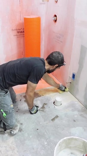 Home Repair Tutor on Instagram: "Schluter curbless shower tray installation…if you’re remodeling a bathroom and need help, join our Platinum Membership and make your project easier with over 290 step-by-step tutorials at homerepairtutor.com #curblessshower #diy #howto #bathroomremodel #schluter"