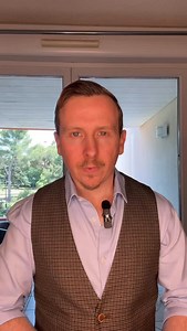 En tant que leader introverti, vous pensez peut-être devoir jouer un rôle en milieu professionnel… | Jimmy Dussau