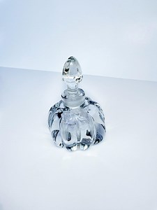 Vintage Glass Perfume Bottle, Glass Perfume Bottle, Collectors Bottle, Made in Taiwan, Perfume Bottle, Vintage Perfume Bottle - Etsy Canada