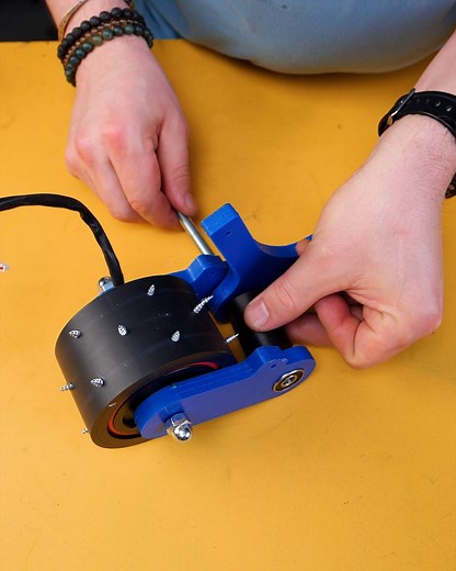 862K views · 1K reactions | Impressive Electric Snow Skates You Can DIY! | Bored Panda Art | Facebook