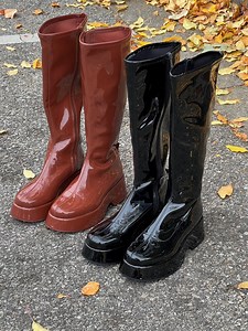 Glossy Leather Patent  say less. Search [Kimberly Boot] on our website to turn heads all seassoonnn long!  Or tap here ——> https://www.shopflutter.com/search?type=product%2Carticle%2Cpage&options%5Bprefix%5D=last&q=Kimberly+Boot to shop! #shopflutter #patentleather #leatherboots #tallboots #shoes | Flutter Newburgh | Facebook