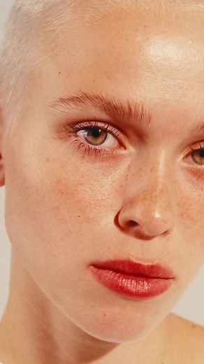 1.5K views | This is how you can mimic the warmth of California sunset  Light: GVM SD Pro 650B Credit: @pvlkrknv #gvmpro #gvmled #sd650bpro #sunset #sunlight #california #warmth #ledvideolight #lightingsetup #behindthescene #beforeandafter #cinematic | GVM LED | Facebook