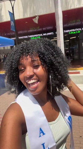 Wrap up your achievements in style-- Graduation Alumni Stoles now available for the taking! #MDCGrad | Miami Dade College