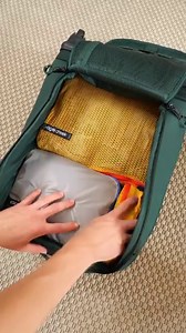 If you’re getting ready to pack your carry-on for an upcoming trip, this is your perfect packing inspo. 🤫 PRO TIP: The Slim Cubes also fit great in between the vertical bars of your trolley handle. 🤫 Shop our travel gear: https://bit.ly/3C1ImoT | Eagle Creek